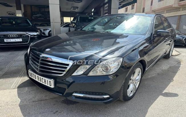Mercedes-Benz - 220