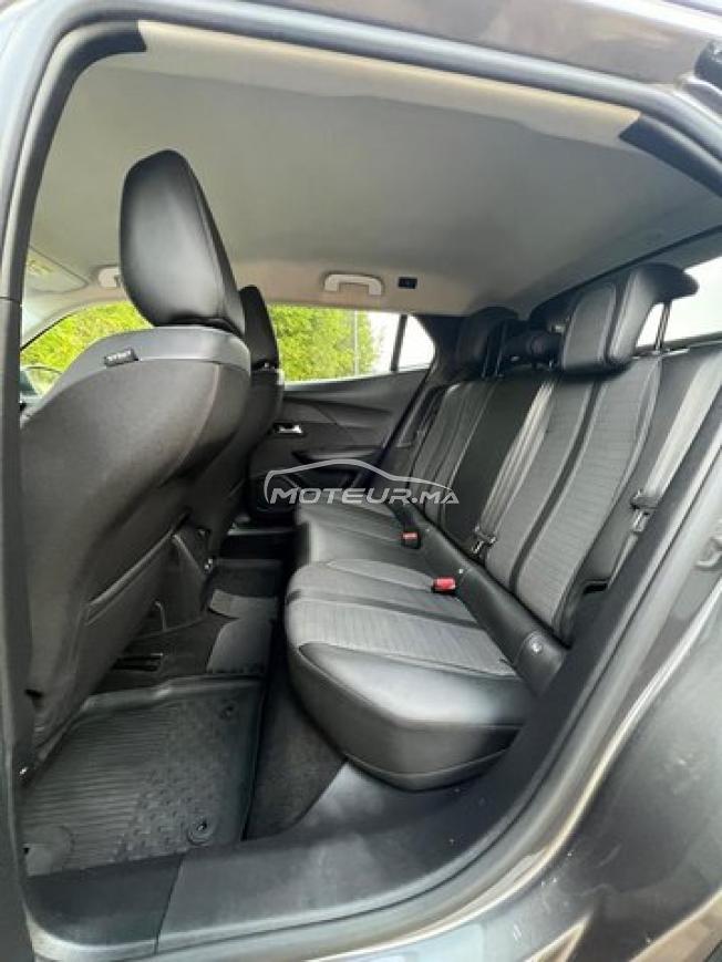 Peugeot 2008 Diesel Automatique 2023 à salé