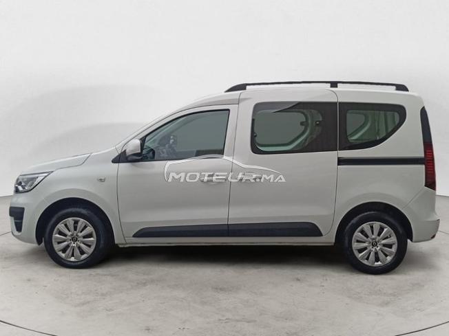 RENAULT. Express