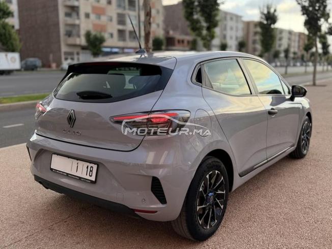 Renault Clio Diesel Manuelle 2024 à Fès