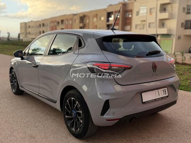 Renault Clio Diesel Manuelle 2024 à Fès