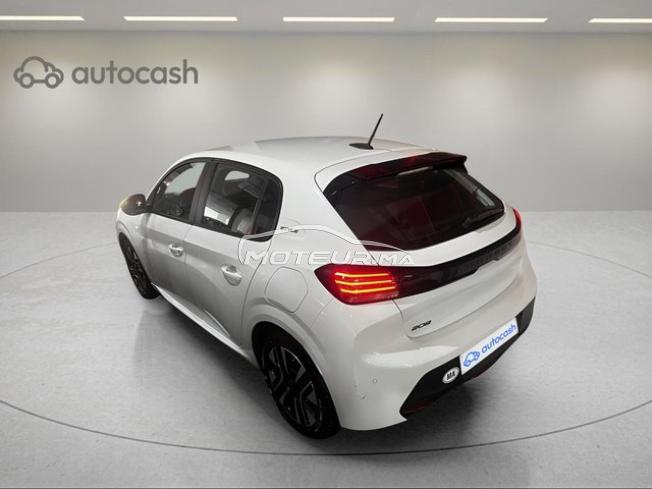 1650 - Peugeot 208 2025 expertisée avec financemen