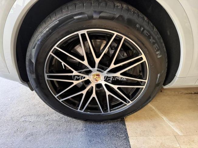 PORSCHE CAYENNE COUPE