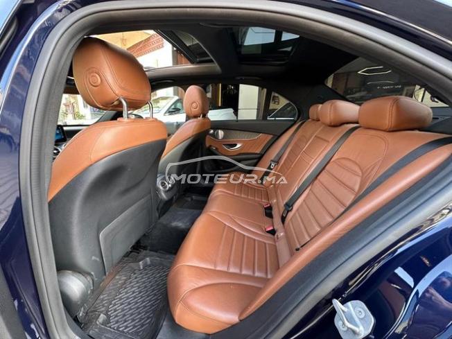 Mercedes Benz – 220