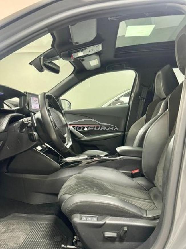 Peugeot 2008 Diesel Automatique 2024 à Tanger
