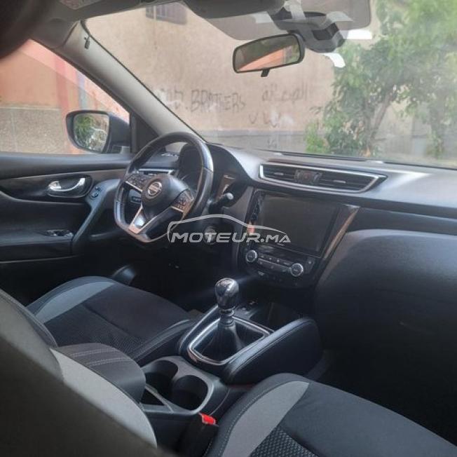 nissan accenta