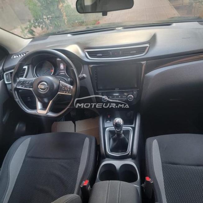 nissan accenta