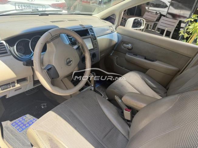nissan tiida automatique