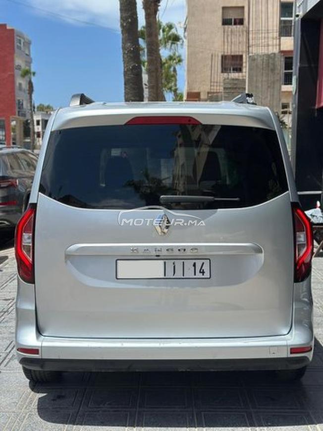 RENAULT KANGOO 2024 