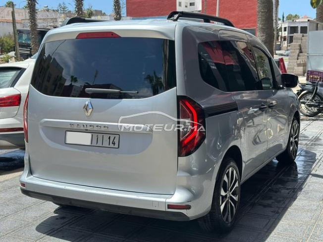 RENAULT KANGOO 2024 