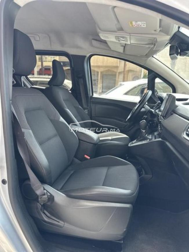 RENAULT KANGOO 2024 