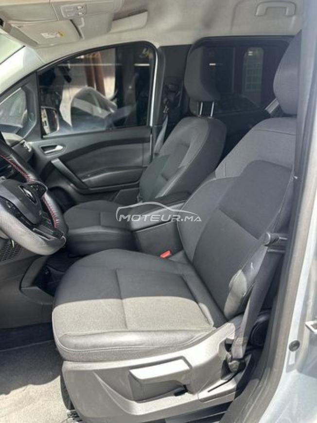 RENAULT KANGOO 2024 