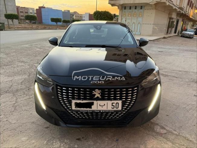 Peugeot-208