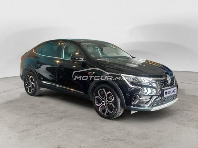 RENAULT. Arkana