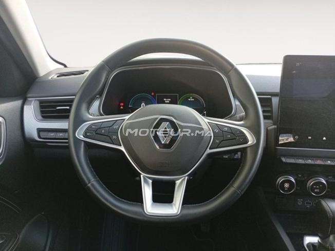 RENAULT. Arkana