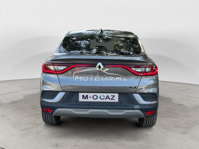 RENAULT. Arkana