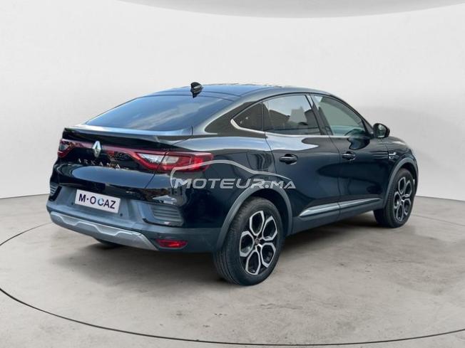 RENAULT. Arkana