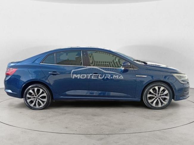 RENAULT. Megane