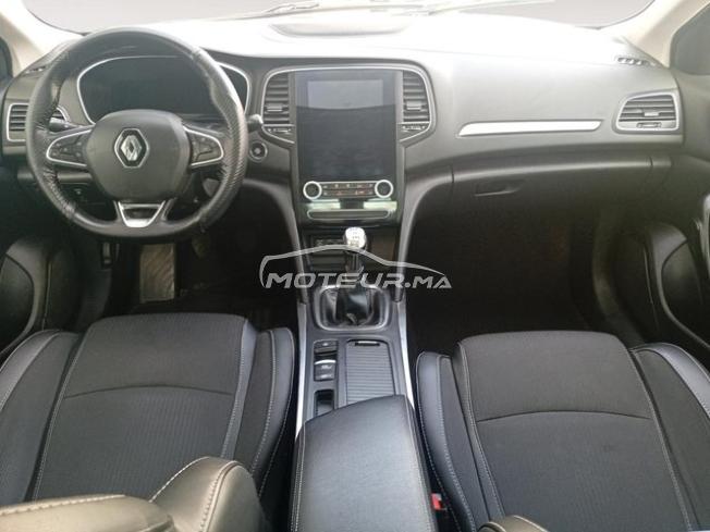 RENAULT. Megane