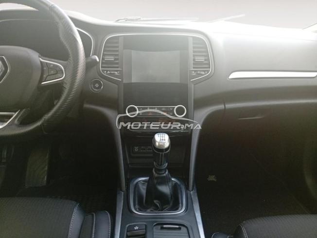 RENAULT. Megane