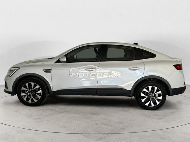 RENAULT. Arkana