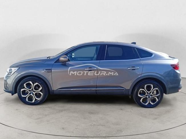 RENAULT. Arkana