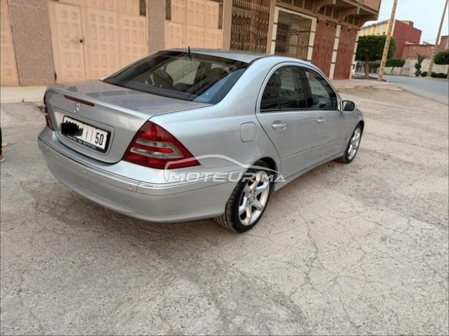 Mercedes-benz C320 
