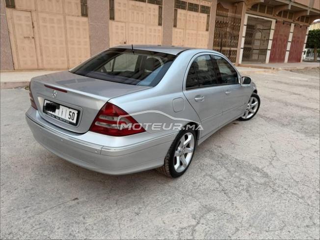Mercedes-benz C320 