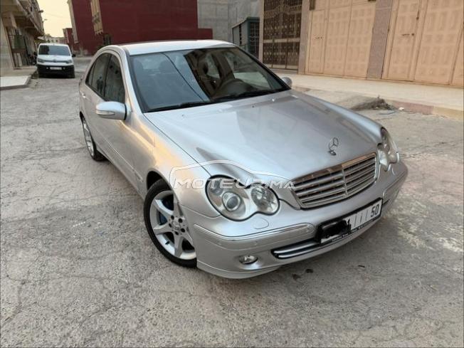 Mercedes-benz C320 