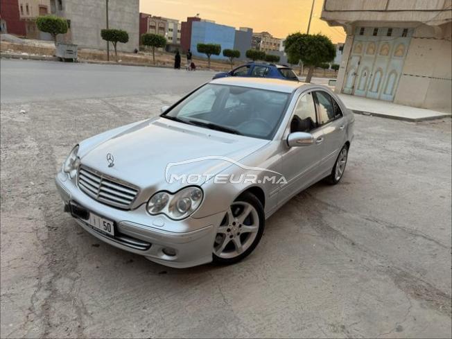 Mercedes-benz C320 