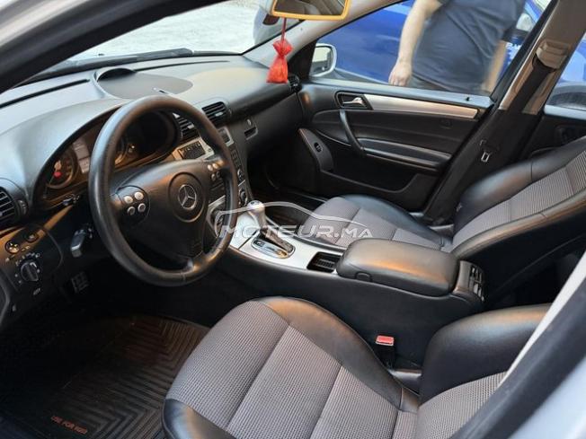 Mercedes-benz C320 
