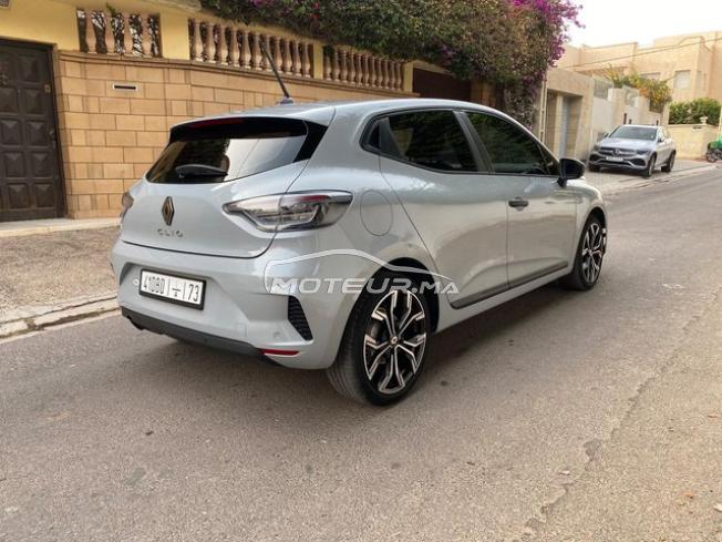Renault Clio5 Essence Automatique 2024 à Agadir