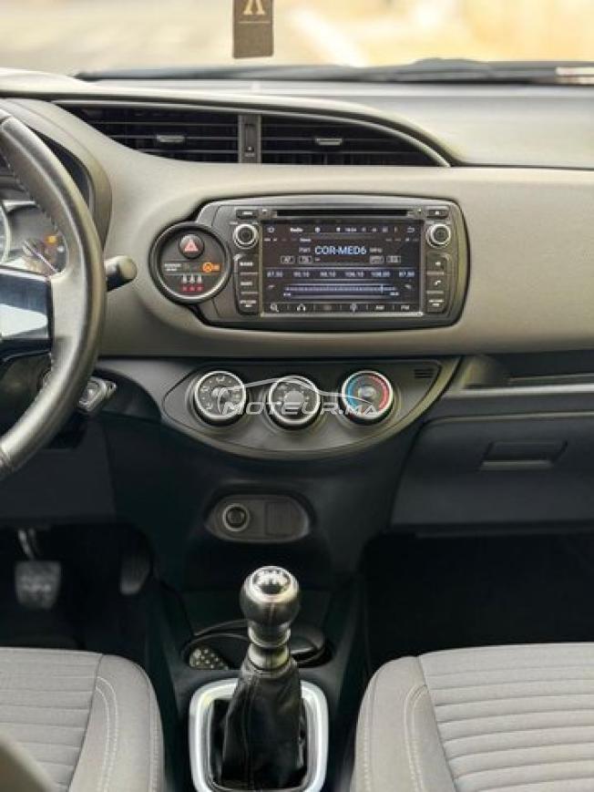 Toyota Yaris premiére main Diesel Manuelle 2017