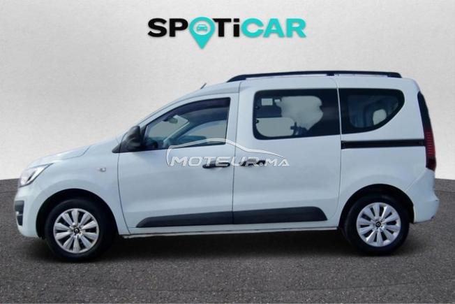Stellantis - RENAULT Express - 2024