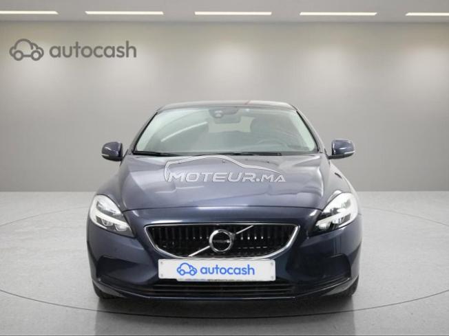 1913 - Volvo V40 2018 expertisée avec financement