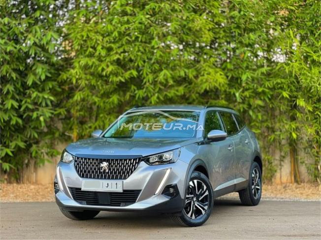 PEUGEOT 2008 Année 2022 très propre