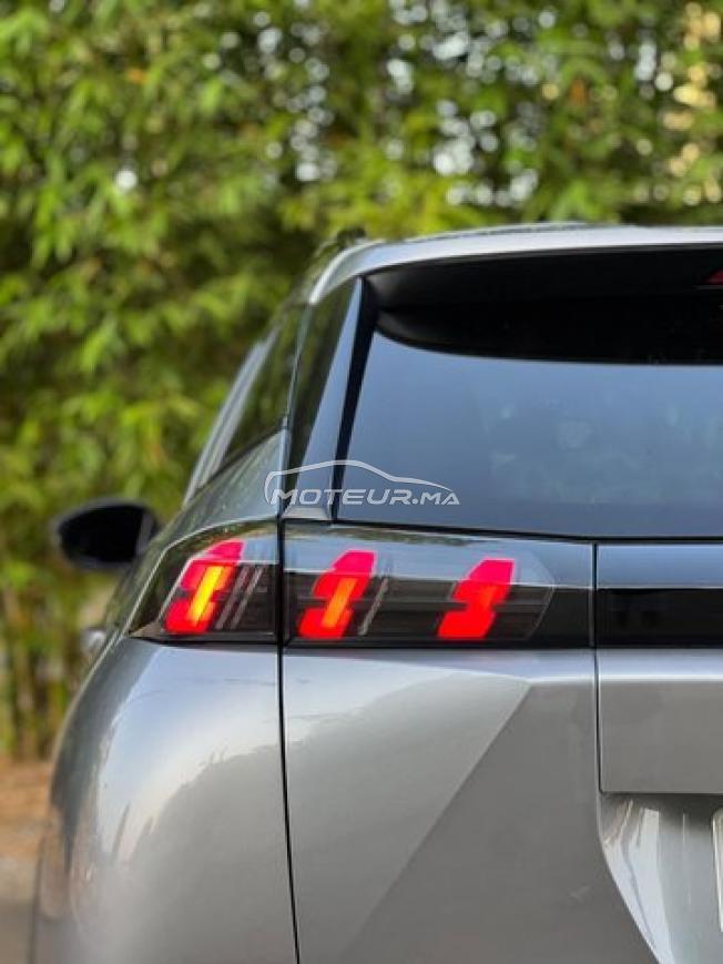 PEUGEOT 2008 Année 2022 très propre