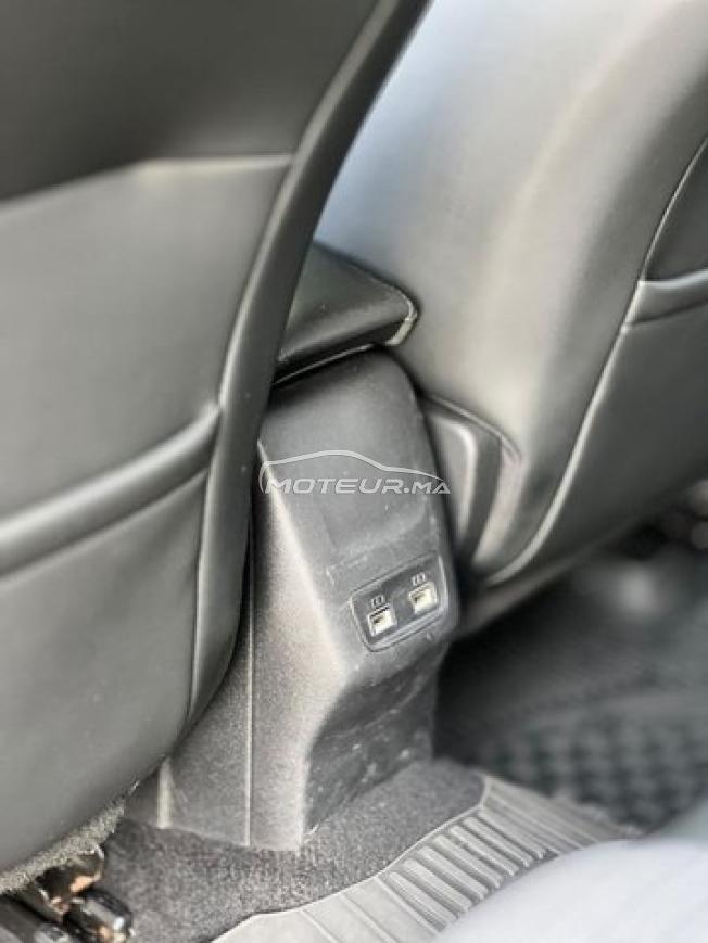 PEUGEOT 2008 Année 2022 très propre