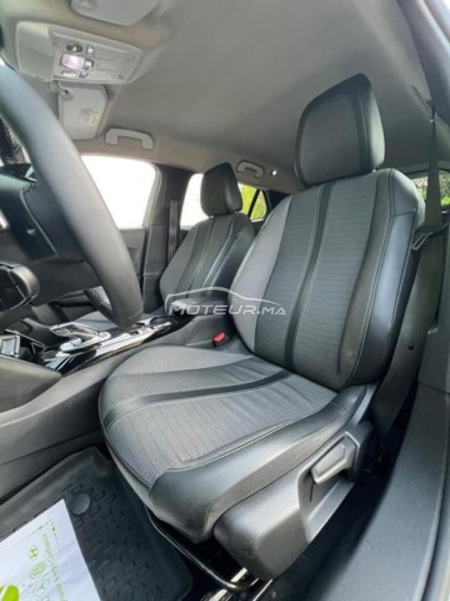 PEUGEOT 2008 Année 2022 très propre