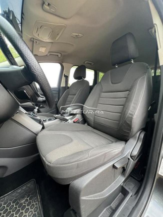Ford kuga Diesel Manuelle 2016 à Salé