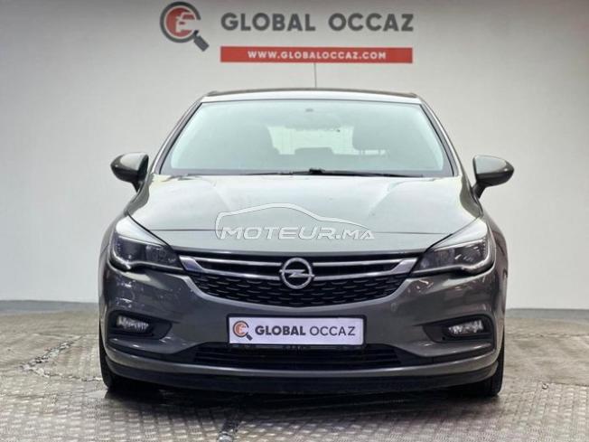 Opel Astra Diesel Manuelle 2019 à Casablanca