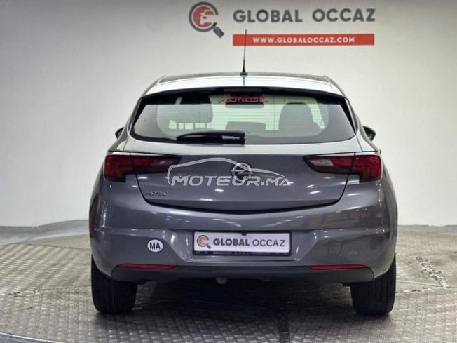 Opel Astra Diesel Manuelle 2019 à Casablanca