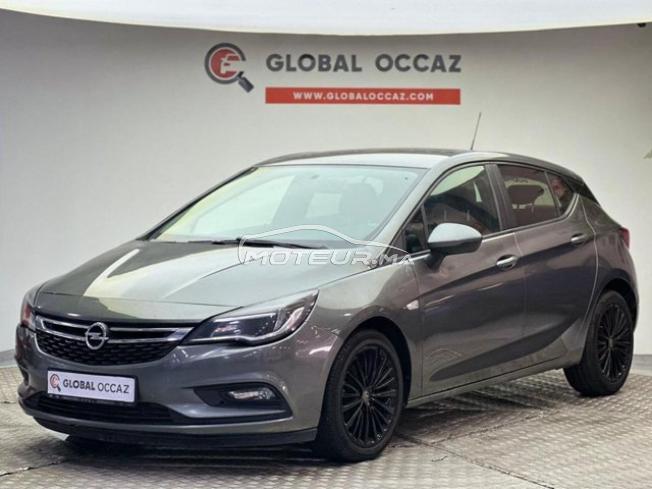Opel Astra Diesel Manuelle 2019 à Casablanca