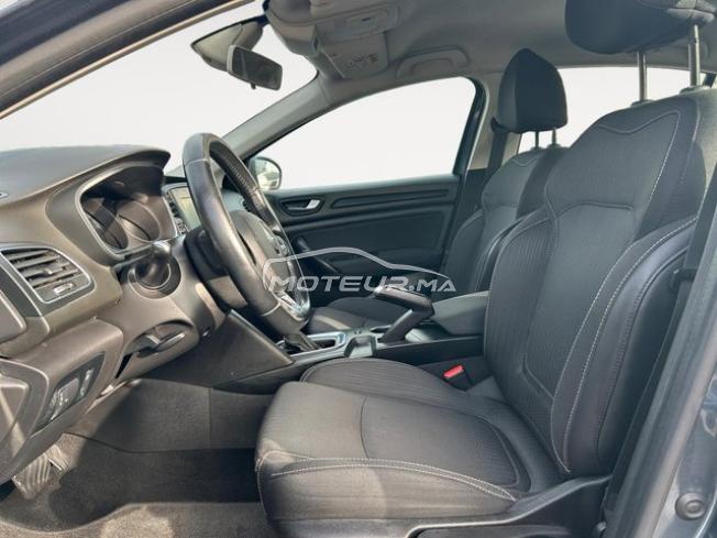 RENAULT. megane