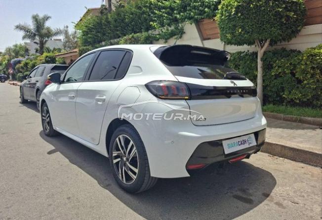 PEUGEOT 208 Diesel Automatique 2021