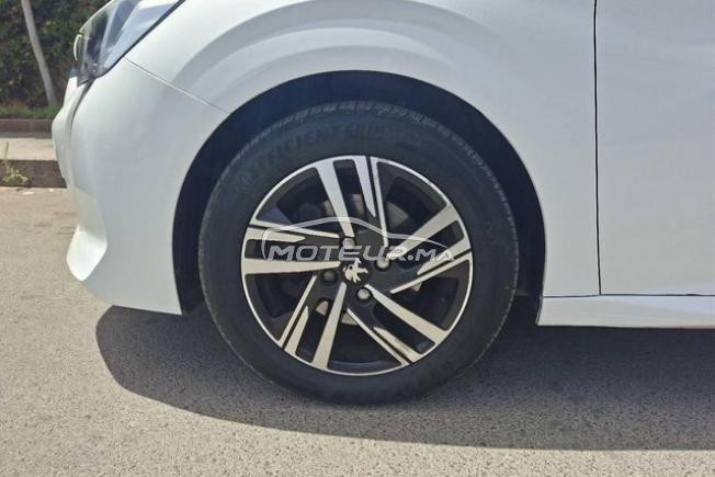 PEUGEOT 208 Diesel Automatique 2021