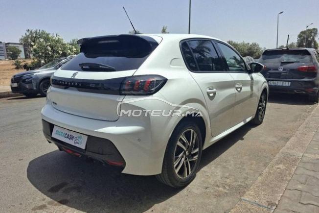 PEUGEOT 208 Diesel Automatique 2021