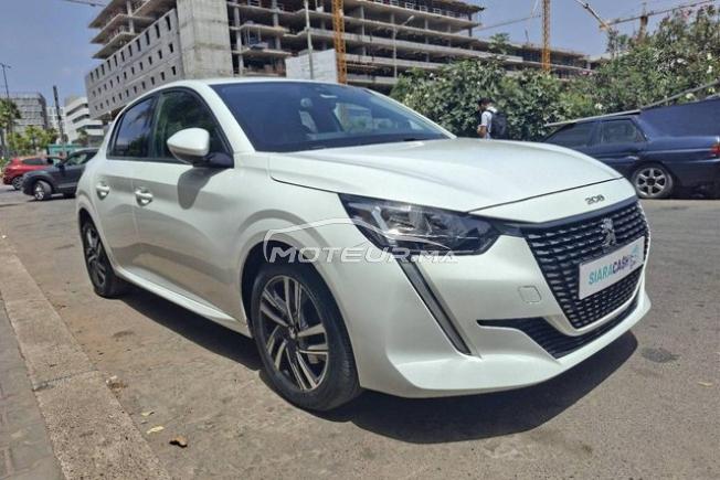PEUGEOT 208 Diesel Automatique 2021