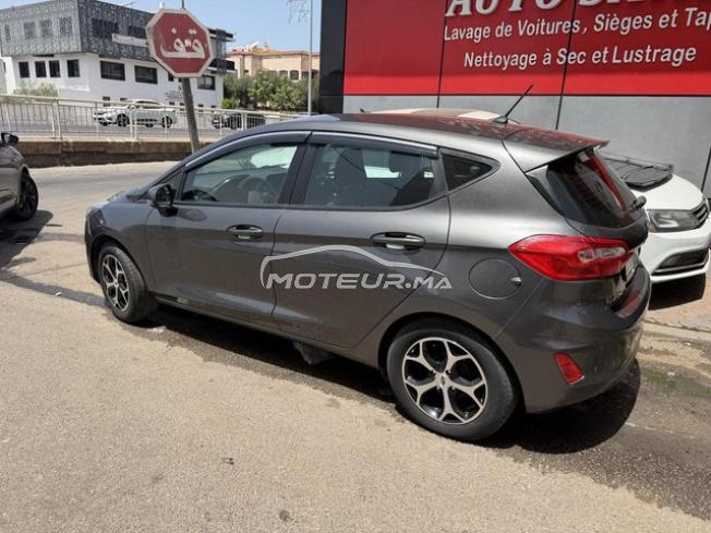 ford fiesta essence