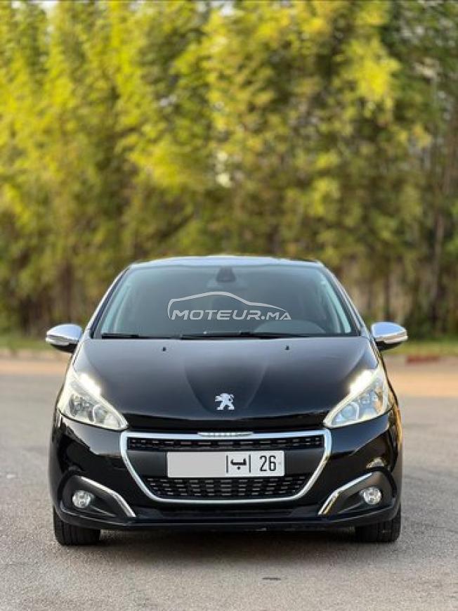 Peugeot 208 White Édition 2019